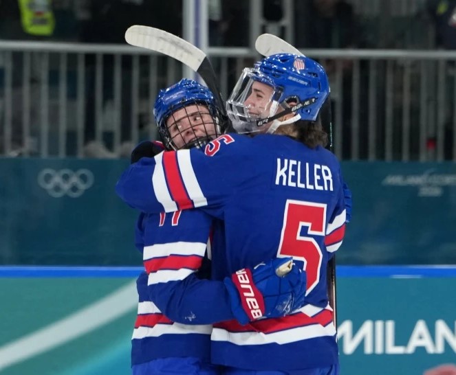 ICE DANCING: U.S. women reach Olympics semis with rout